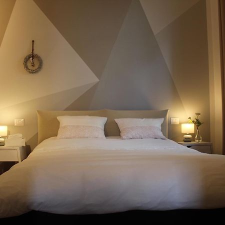 La Rondine Villa กราเวโดนา ภายนอก รูปภาพ